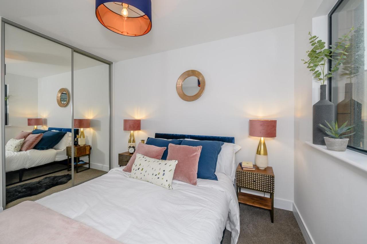 5 Middlecombe - Luxury Apartment At Byron Woolacombe, Only 4 Minute Walk To Woolacombe Beach! Екстериор снимка